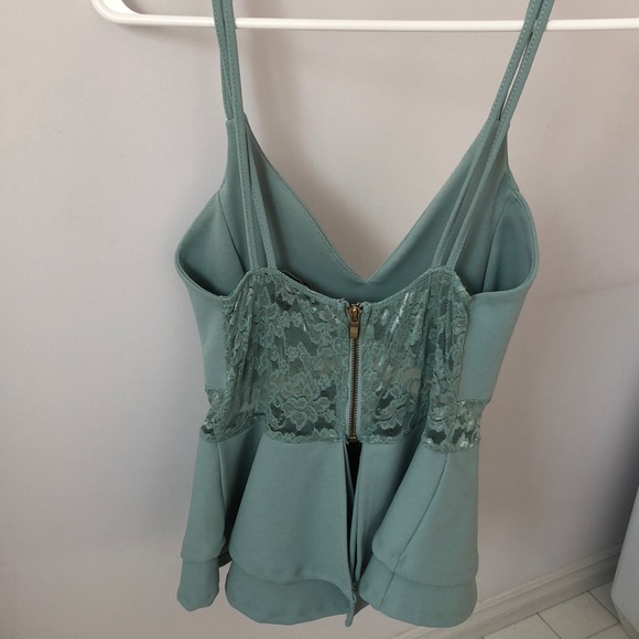 🌸2 for 15🌸 Peplum tank with lace - Picture 4 of 4